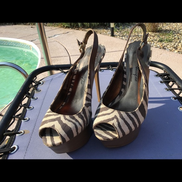 SAM EDELMAN high heel peep toe platform sandals!! - Picture 4 of 8